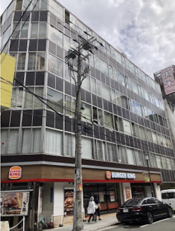 御堂筋線 本町駅から徒歩5分！駅近の路面店1階とB1階店舗！飲食店可能なスケルトン物件